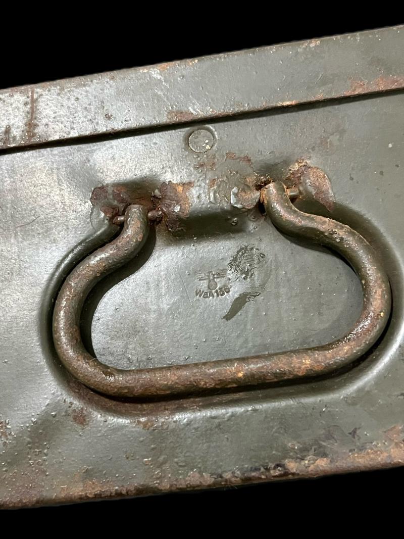 WW2 GERMAN VERBANDKASTEN (MEDICAL BOX)