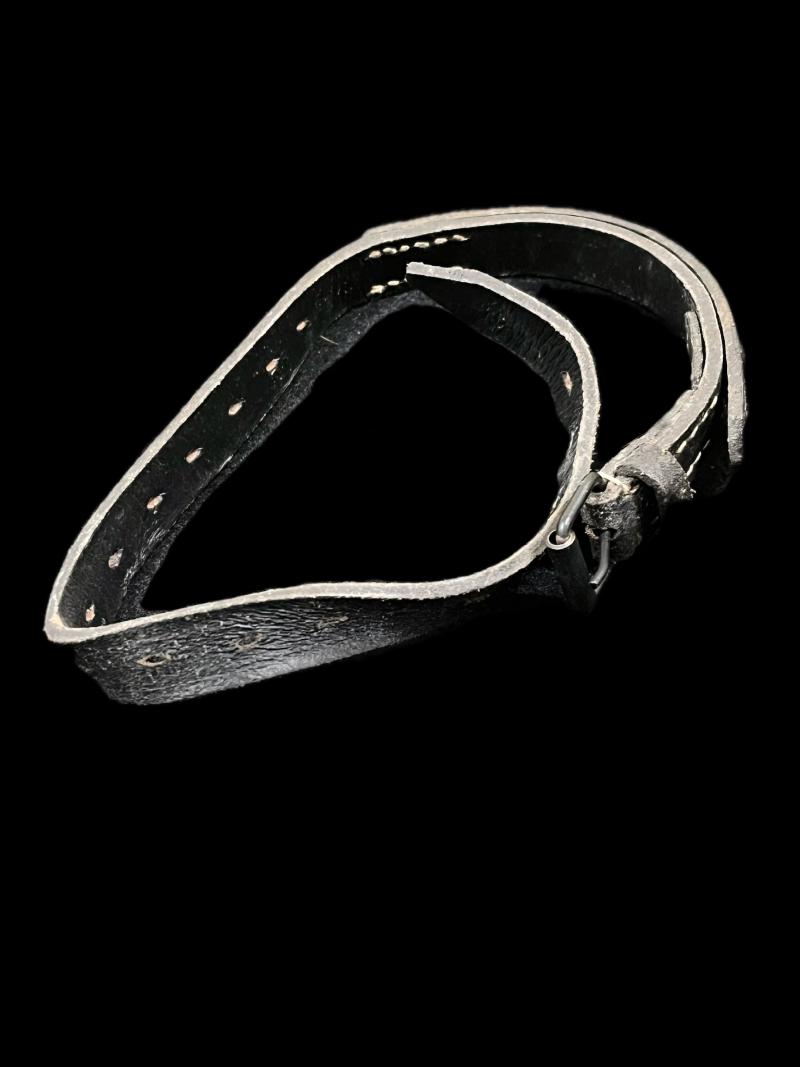 REPRODUCTION WW2 GERMAN FIELD STRAP