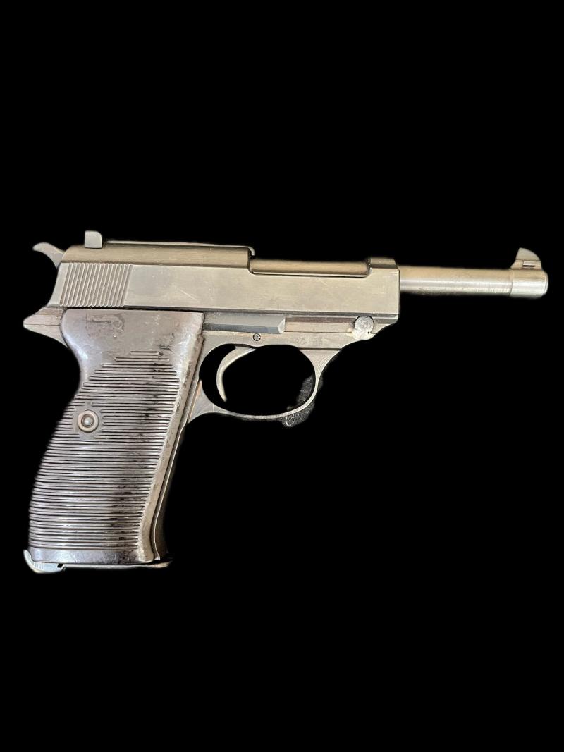 DEACTIVATED WW2 GERMAN P38 PISTOL (BYF) (FULLY MATCHING) (EU DEACTIVATION)