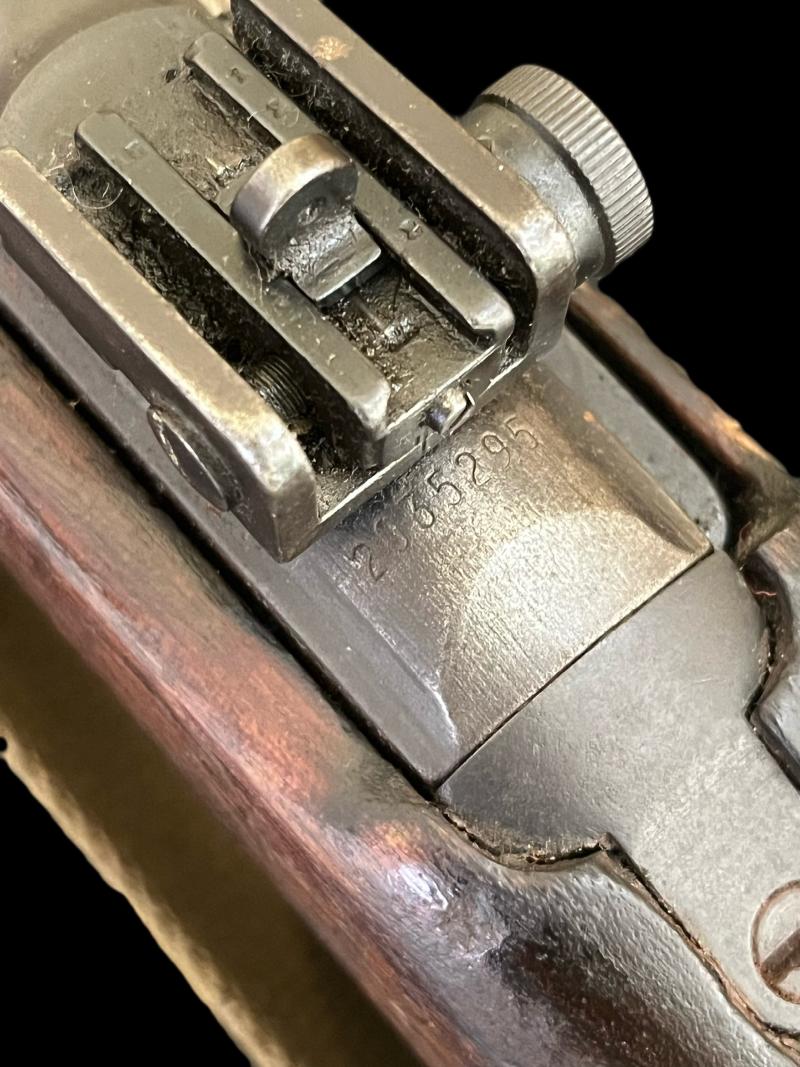DEACTIVATED WW2 UNDERWOOD M1 CARBINE RIFLE (UK DEACTIVATION)