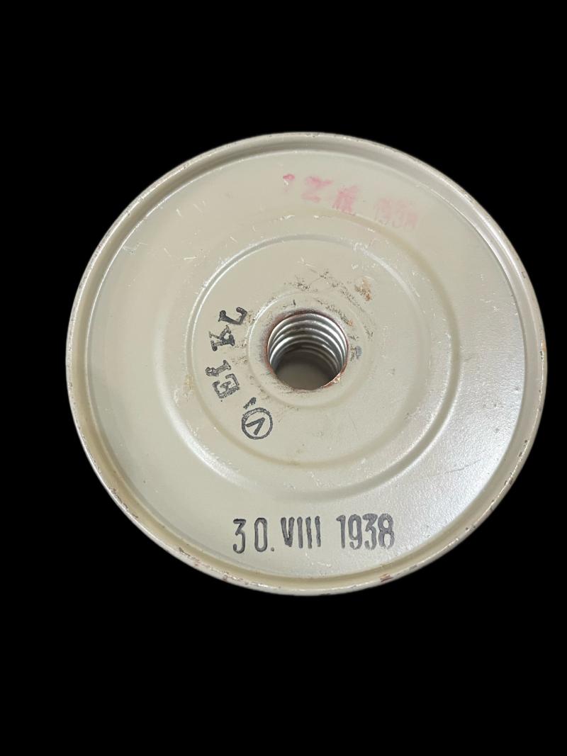 WW2 CZECH FATRA VZ.35 GAS MASK WITH FILTER AND TIN