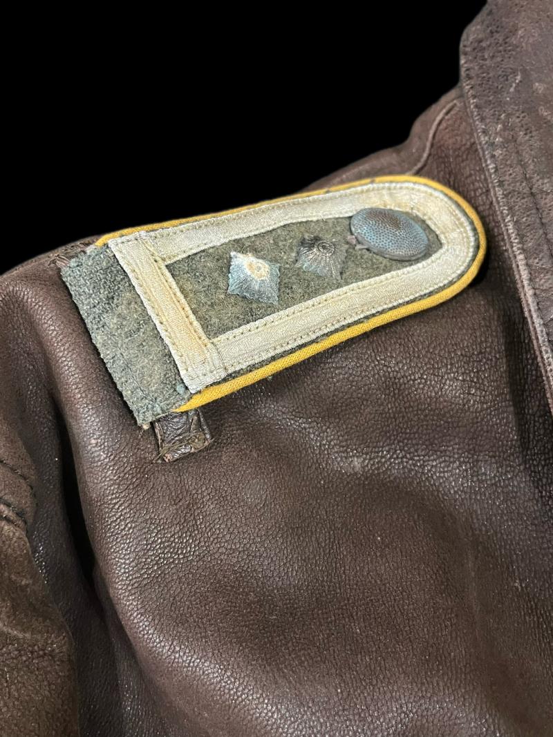 WW2 GERMAN LUFTWAFFE LEATHER JACKET