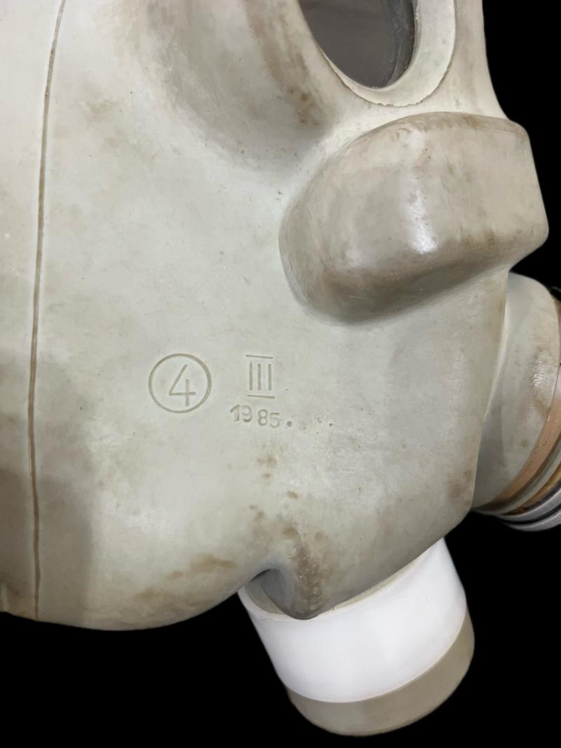 SOVIET PMG-1 GAS MASK WITH FILTER