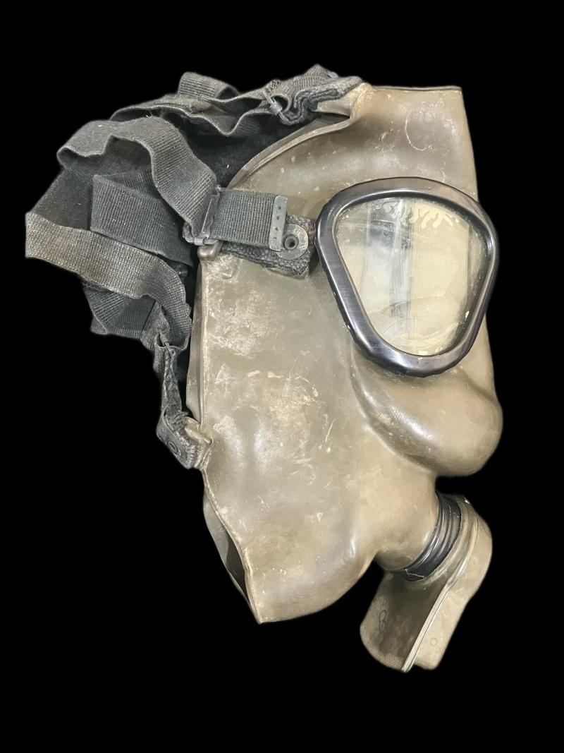 U.S M11 TYPE GAS MASK