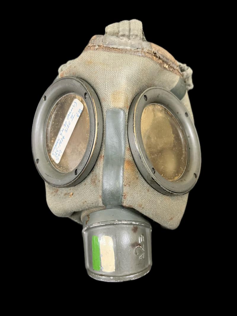 WW2 GERMAN AUER GM-30 GAS MASK