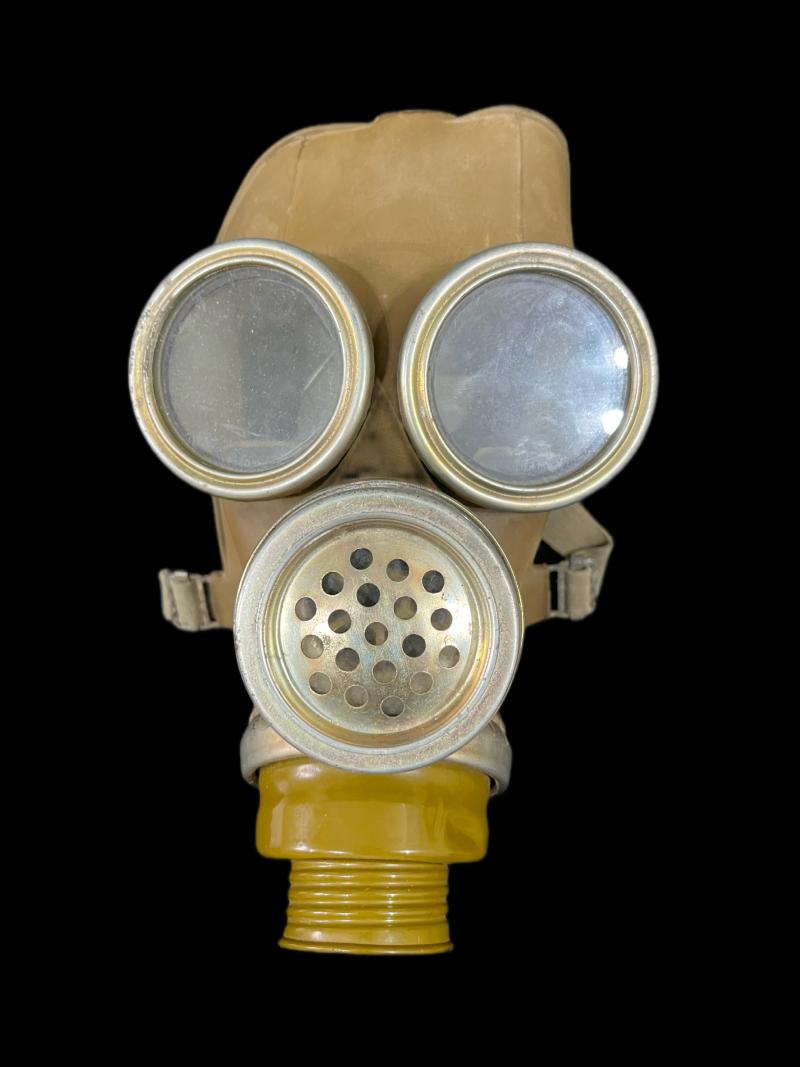 SOVIET MM-1 GAS MASK