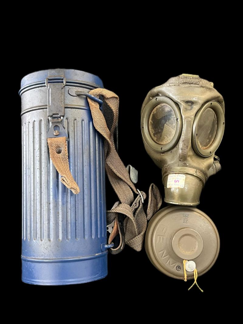 GERMAN GM54 GAS MASK WITH FILTER AND TIN