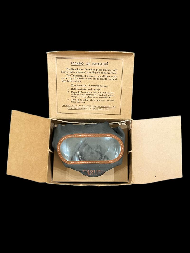 WW2 BRITISH CIVILIAN GAS MASK IN BOX