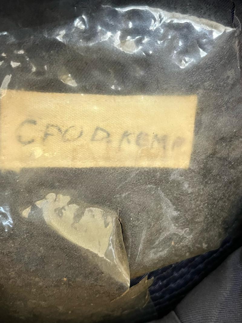 WW2 NAVY CHIEF PETTY OFFICER'S CAP AND TIN (NAMED D.KEMP)