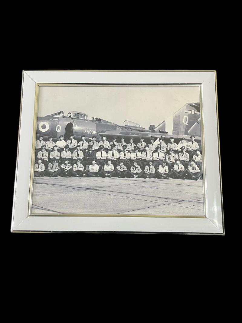 FRAMED PICTURE OF RAF 25 SQUADRON GLOSTER JAVELIN FAW.7 XH906/B