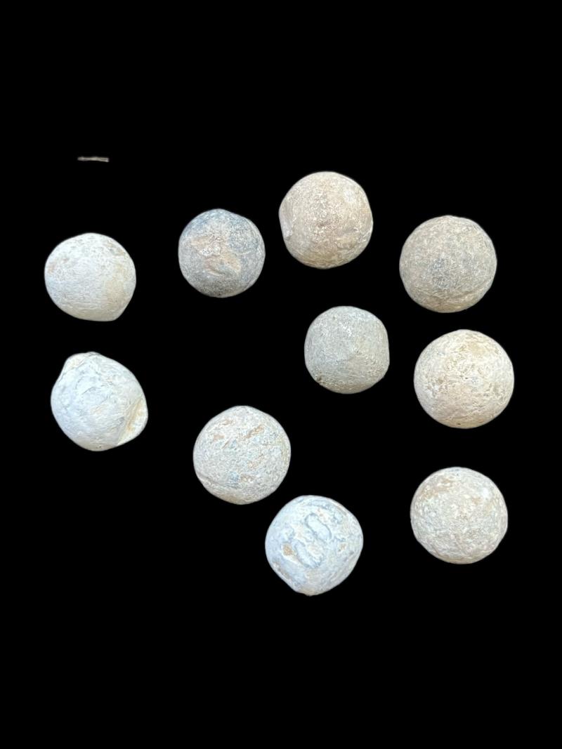 ENGLISH CIVIL WAR SMALL LEAD SHOTS (ONE ONLY)