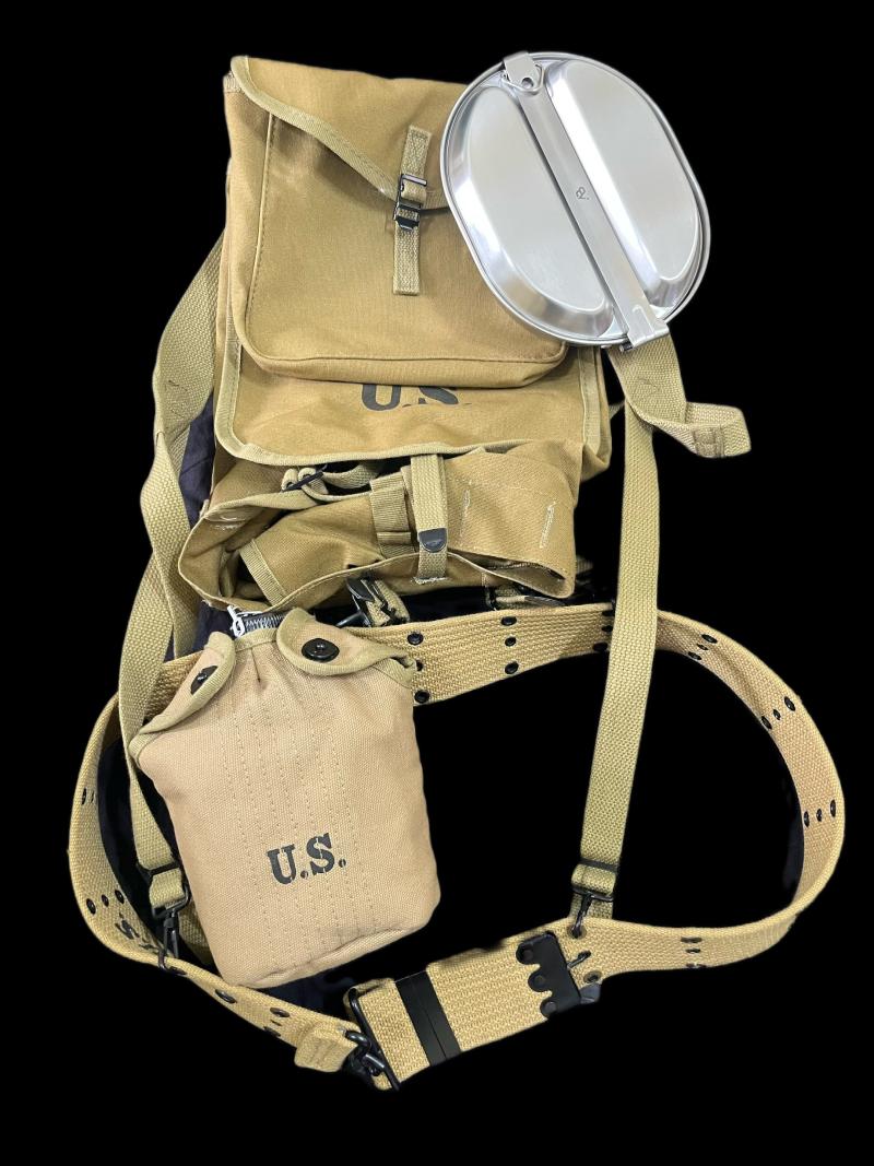 REPRODUCTION WW2 U.S HAVERSACK WEBBING SET