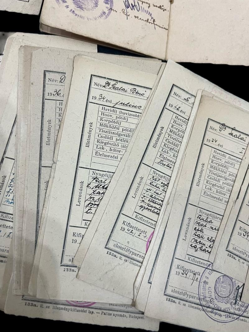 WW2 DR.SZALAY BENO 1944 WARSHAU AUSWEIS, 72 X SALARY PAYMENT FORMS AND HIS SONS RESIDENCY CARD
