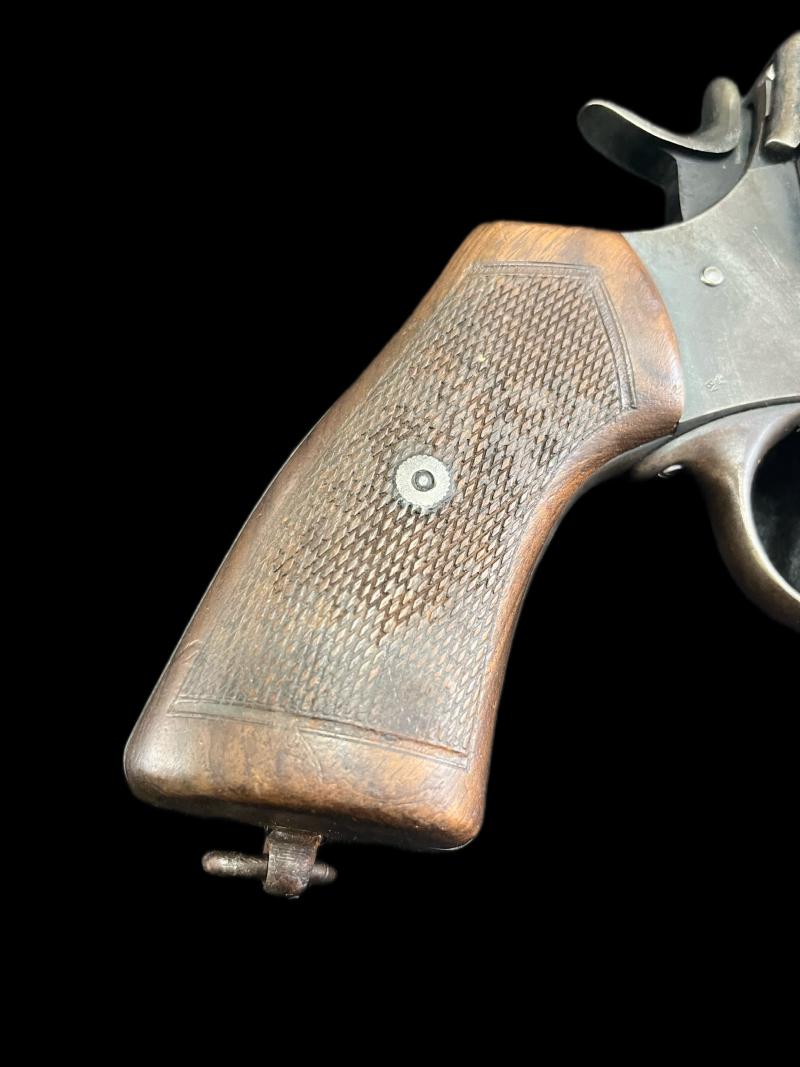 DEACTIVATED WW1 WEBLEY .455 MK.VI REVOLVER WITH COMBAT HISTORY (NAMED) (OLD EU DEACTIVATION)