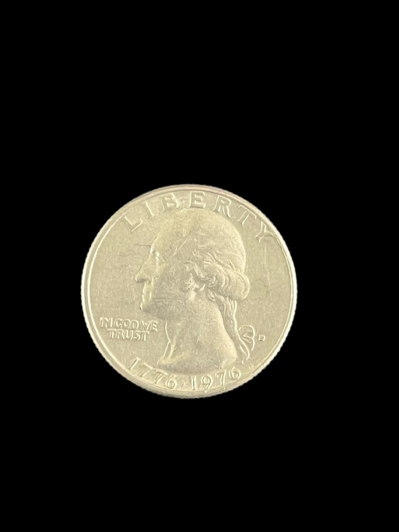 LIBERTY 1776-1976 QUARTER DOLLAR