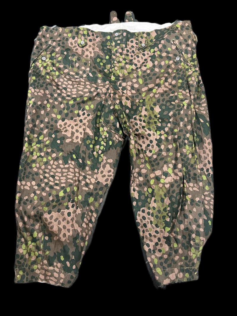 REPRODUCTION WW2 GERMAN WAFFEN-SS M43 DOT CAMO TROUSERS