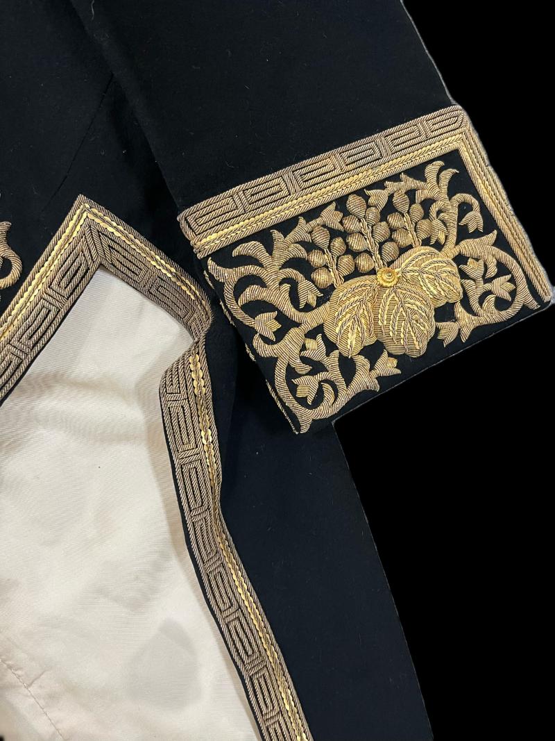 19TH CENTURY JAPANESE FORMAL DIPLOMATIC TAIL COAT