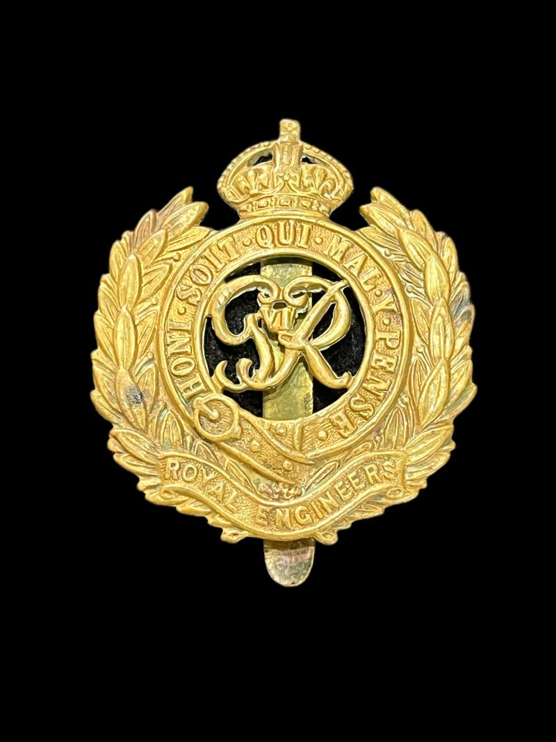 ROYAL ENGINEERS CAP BADGE