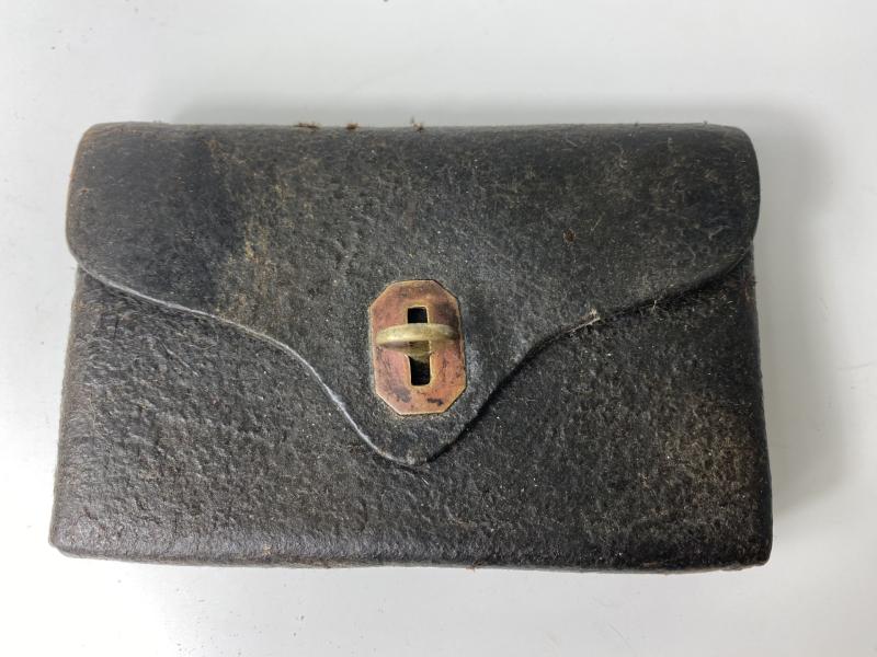 VICTORIAN LEATHER AMMO POUCH