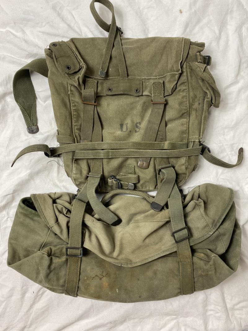 U.S. M1945 FIELD & CARGO PACK