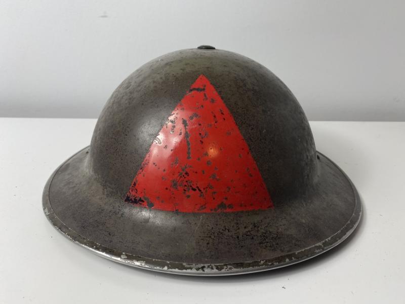 WW2 BRITISH UNIT MARKED MKII HELMET