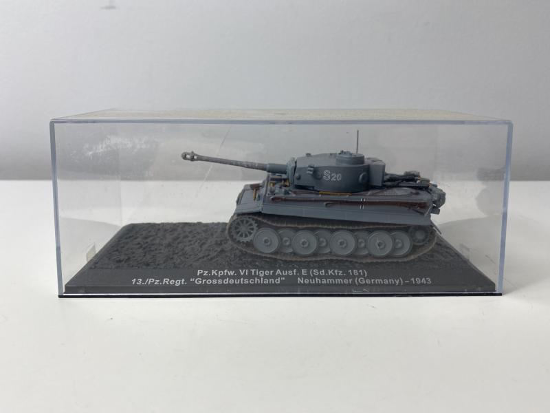 PZ.KPFW. VI TIGER AUSF.E (SD.KFZ. 181) (GERMANY 1943) MODEL IN BOX