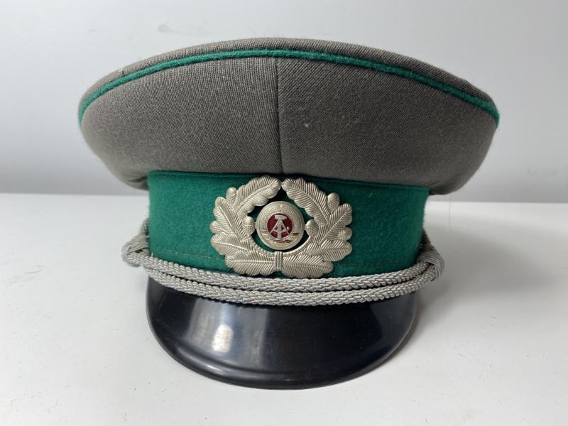 EAST GERMAN NVA BORDER GUARDS OFFICER VISOR CAP