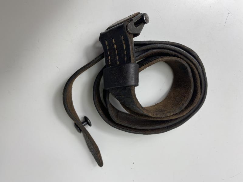 WW2 GERMAN MP40 SLING