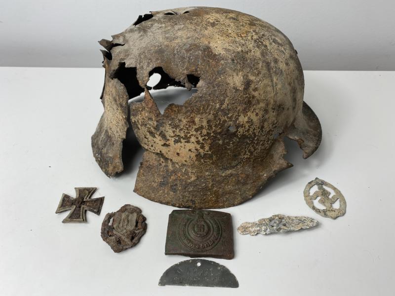 WW2 GERMAN WAFFEN-SS RELIC COLLECTION