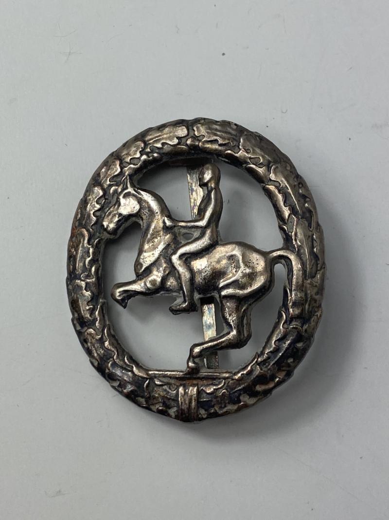 WW2 GERMAN HORSE RIDERS BADGE