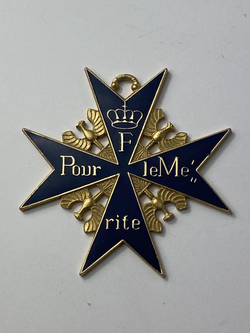 REPRODUCTION IMPERIAL GERMAN BLUE MAX/ POUR LE MERITE FIGHTER ACES MEDAL