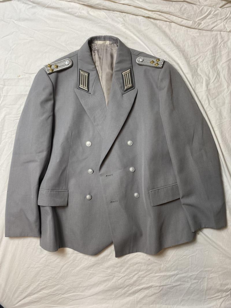 EAST GERMAN ARMY OFFICER'S GREY JACKET