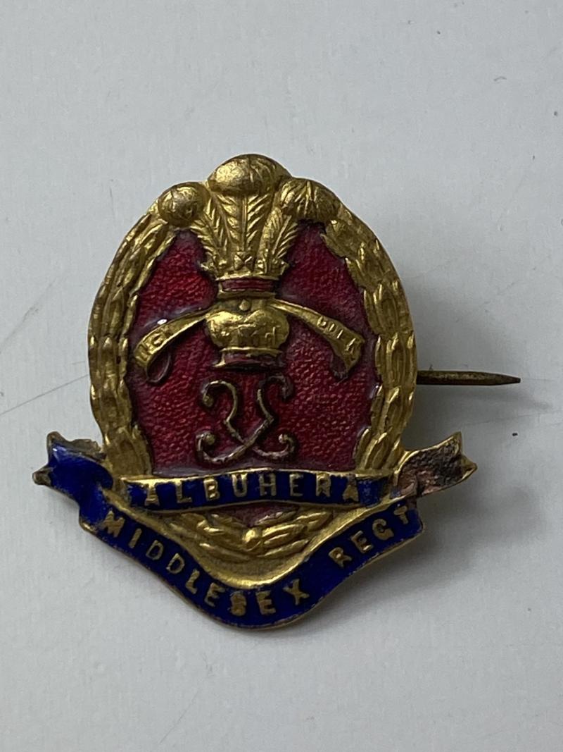 BRITISH MIDDLESEX REGIMENT BADGE