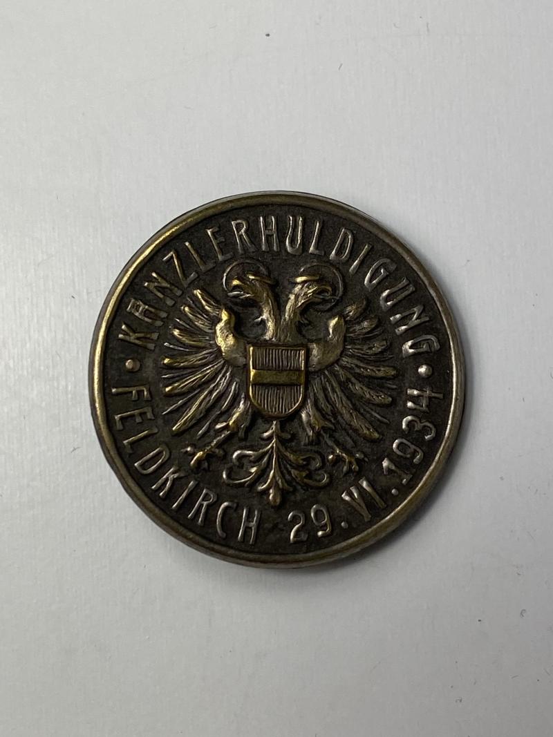 GERMAN KANZLER HULDIGUNG FELDKIRCH 29.VI.1934 BADGE