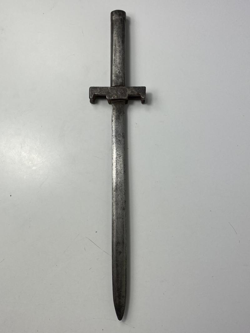 UNKNOWN MINIATURE SWORD