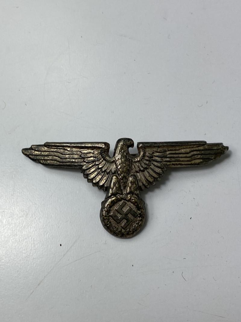 REPRODUCTION WW2 GERMAN WAFFEN-SS CAP BADGE