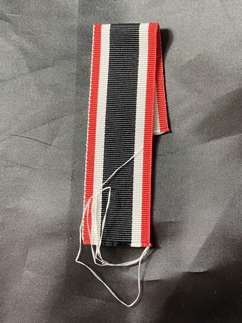 REPRODUCTION WW2 GERMAN IRON CROSS RIBBON