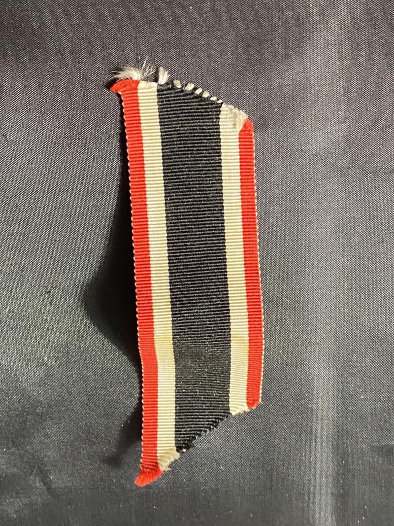 WW2 GERMAN IRON CROSS 2ND CLASS RIBBON