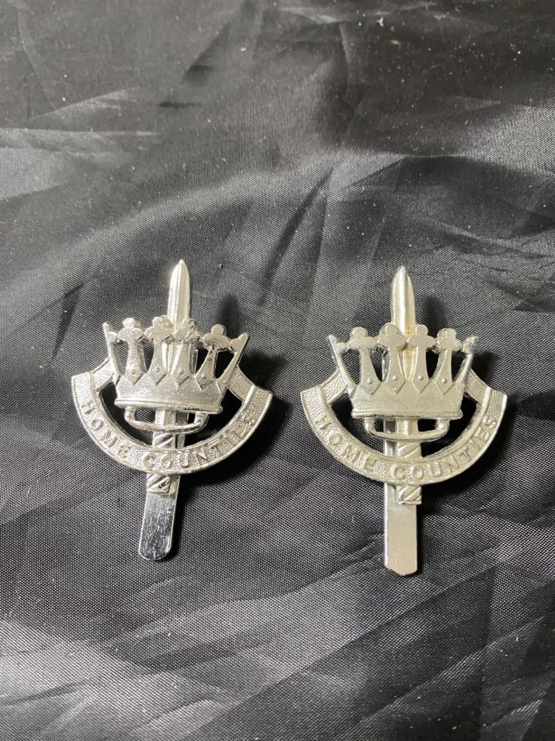 2 X BRITISH HOME COUNTIES INFANTRY BRIGADE CAP BADGE