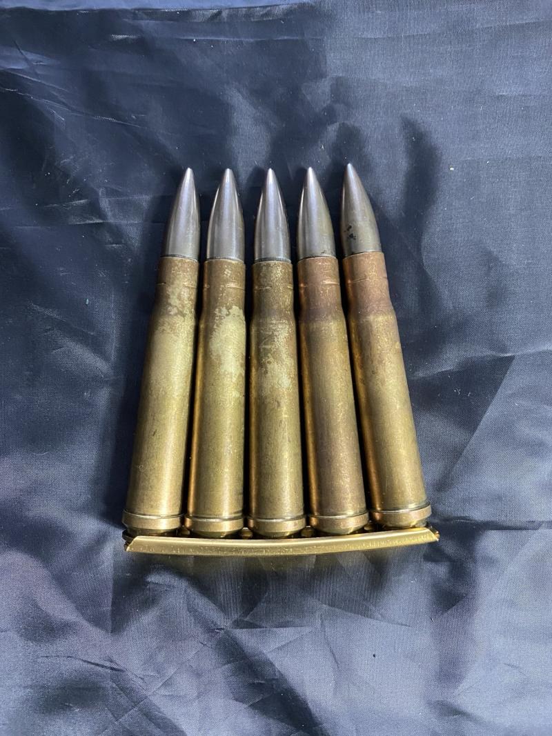 5 X WW2 .55 BOYS ANTI-TANK UNSTRUCK ROUNDS ON CLIP (INERT)