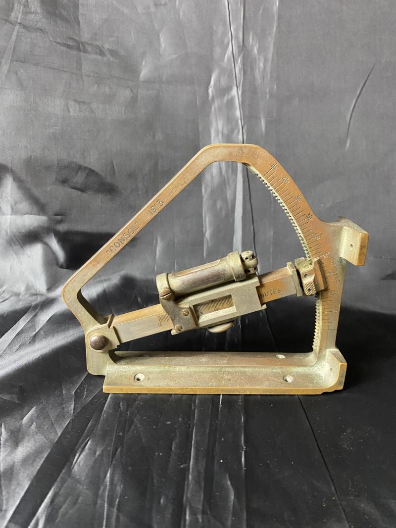 1913 DATED CANADIAN FIELD CLINOMETER MK.III NO.95