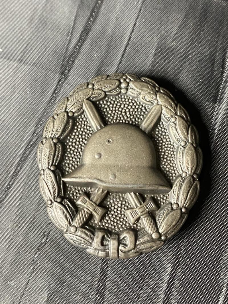 WW1 GERMAN WOUND BADGE IN SILVER