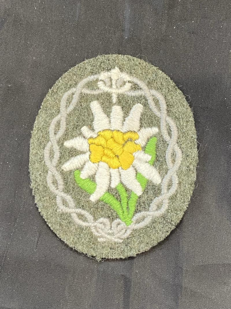 WW2 GERMAN ARMY EMBROIDERED EDELWEISS SLEEVE BADGE