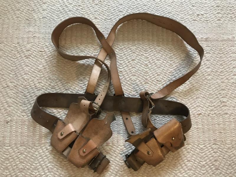 RARE WW2 BRITISH 39 PATTERN LEATHER FIELD SET