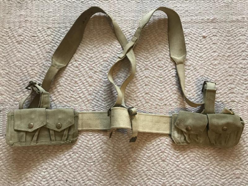 WW2 BRITISH 37 PATTERN SUPPORT TROOPS WEBBING SET