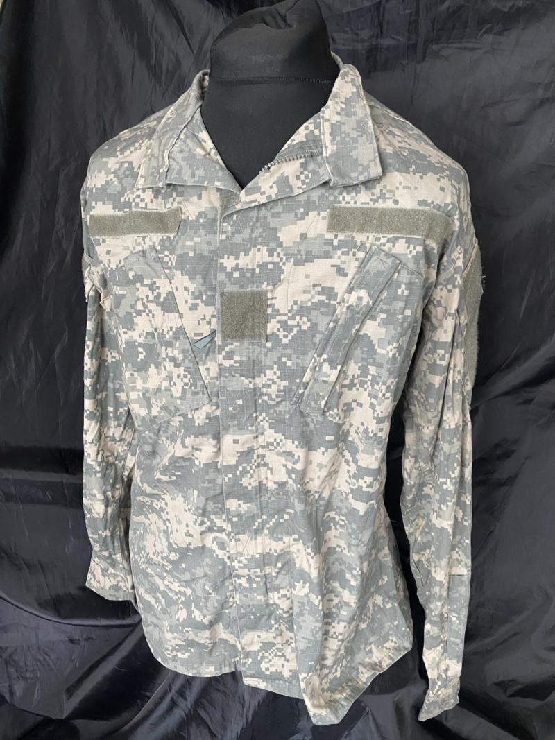 U.S. ARMY ACU SHIRT IN ACU CAMO PATTERN