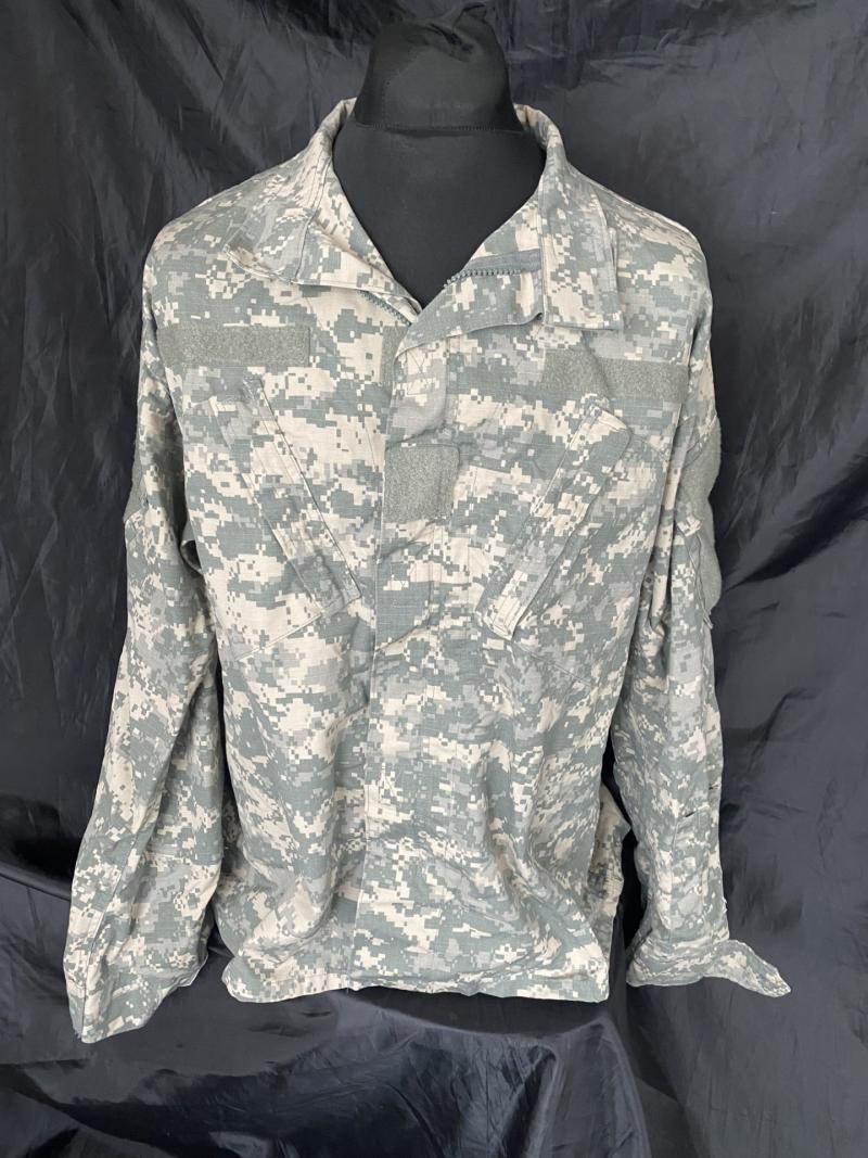 Chase Militaria | U.S. ARMY ACU SHIRT IN ACU CAMO PATTERN