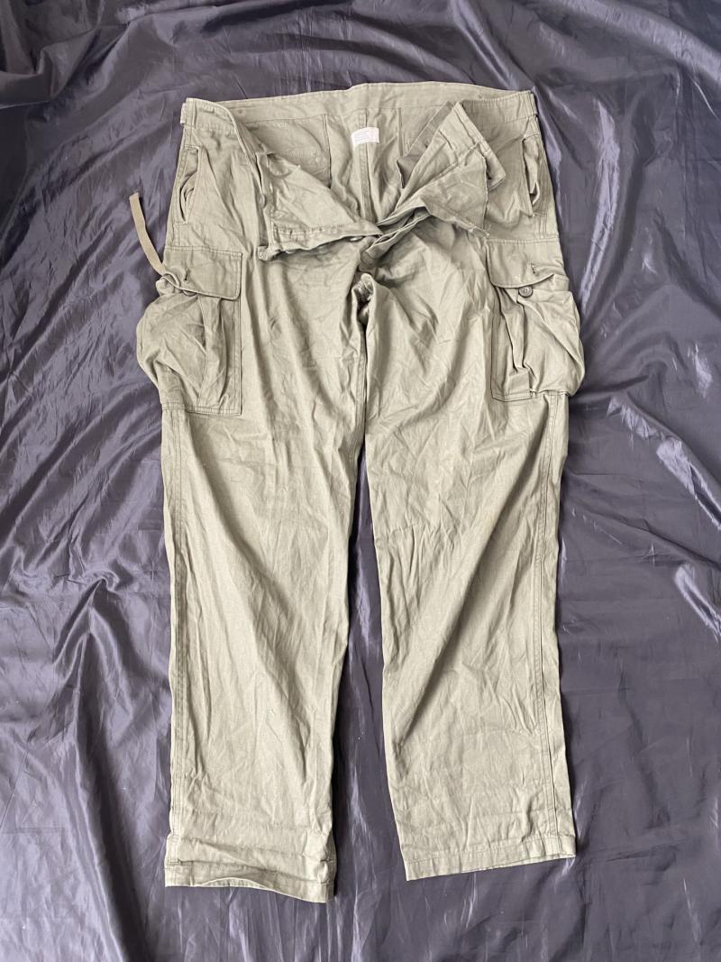 Thalia Pull On Trouser - Army