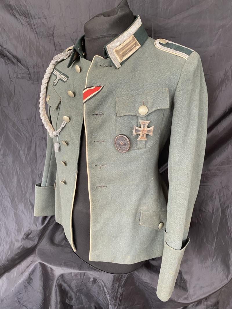 WW2 GERMAN INFANTRY PARADE TUNIC WITH MEDALS AND LANYARD