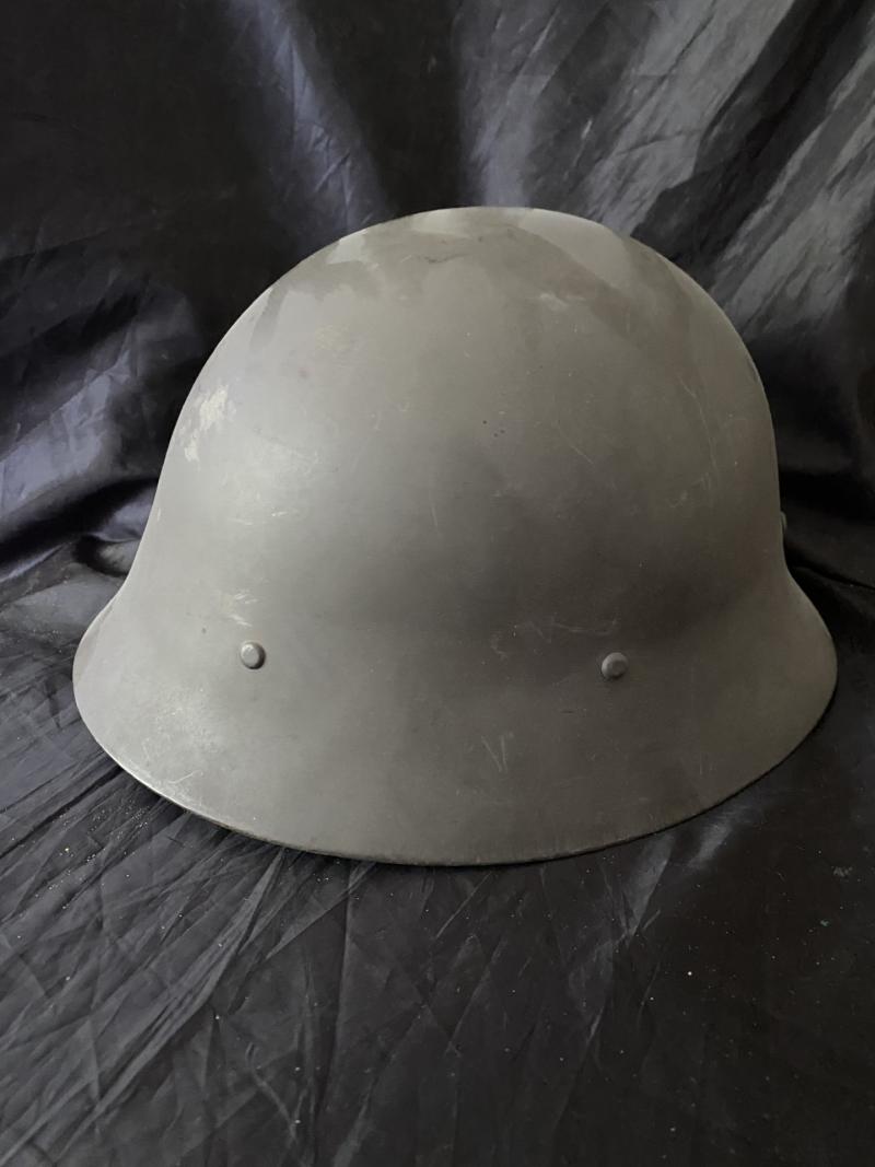 WW2 SWEDISH M1926 HELMET